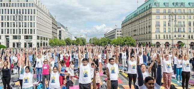 Sri Sri Yoga Berlin Tag