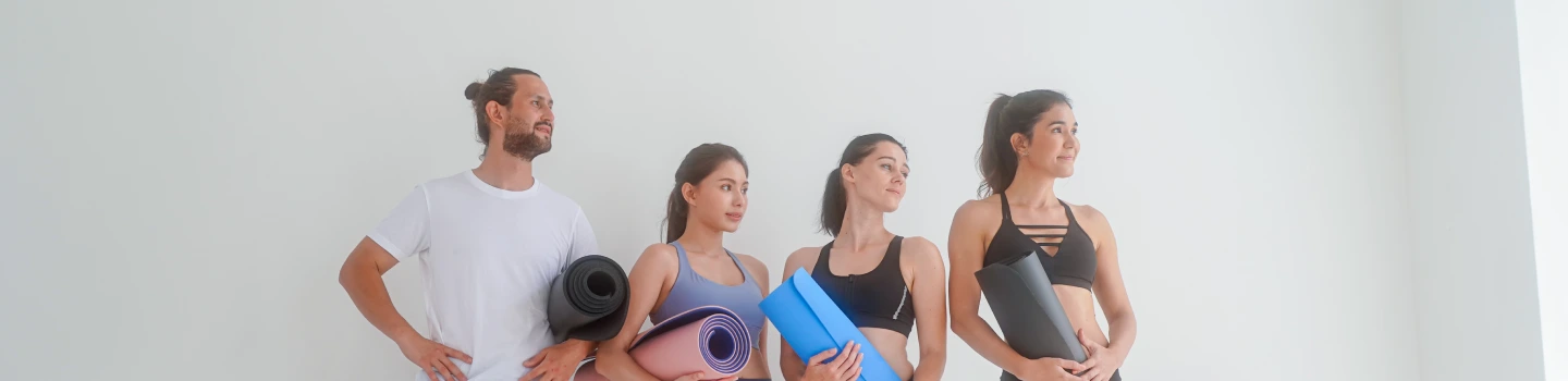 Aprenda Sri Sri Yoga para melhorar o bem-estar geral