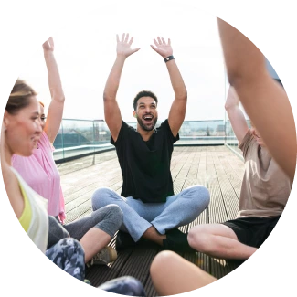 Descubra o Sri Sri Yoga e experimente o Mindful Movement