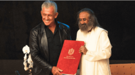 Sri Sri Ravi Shankar spricht über Yoga & Meditation