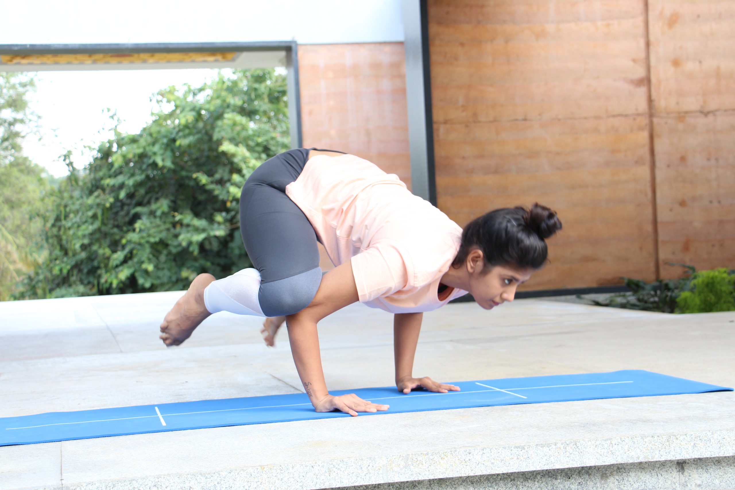 5 Easy Yoga Swing Poses for Beginners - KAKE