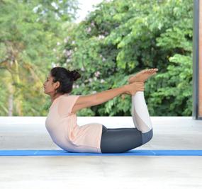 Yoga Dhanurasana - Bow pose