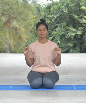 bhastrika pranayama yoga