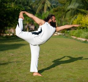 yoga for weight loss featured img