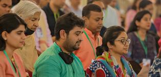 what to do in navratri meditation