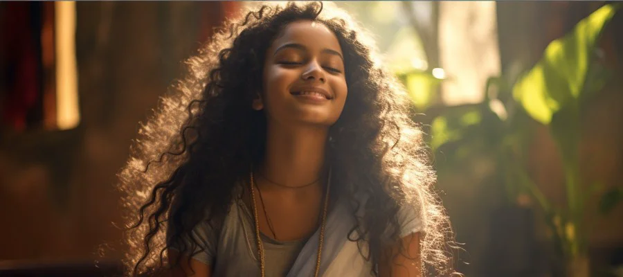 keep gentle smile in meditation