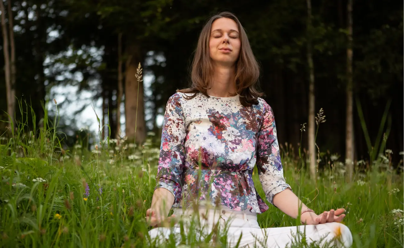 Dive into effortless techniques to quiet restless thoughts and find deep rest
