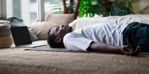 bedtime yoga routine