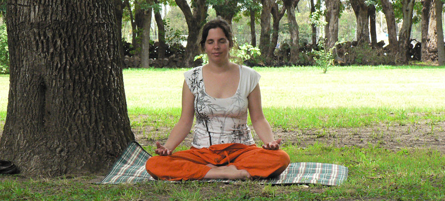 Radhika Pandit X - FundaciÃ³n El Arte de Vivir | MeditaciÃ³n Sahaj Samadhi | The Art Of Living  Nicaragua