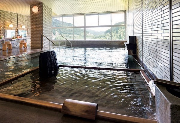 ホテル八鵬 温泉