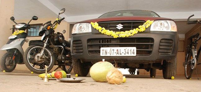 Ayudha Pooja in Hindi