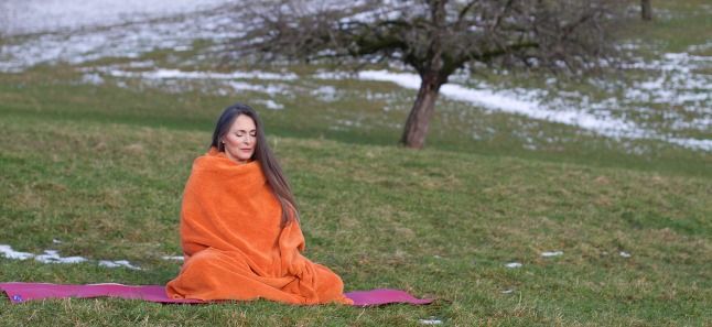 Happy Combo Retreat: Meditation & Yoga & Ayurveda