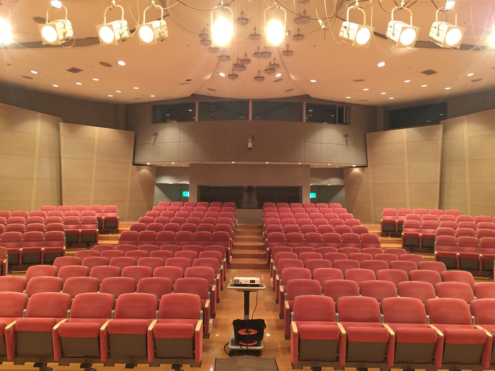 刈谷市産業振興センター会場