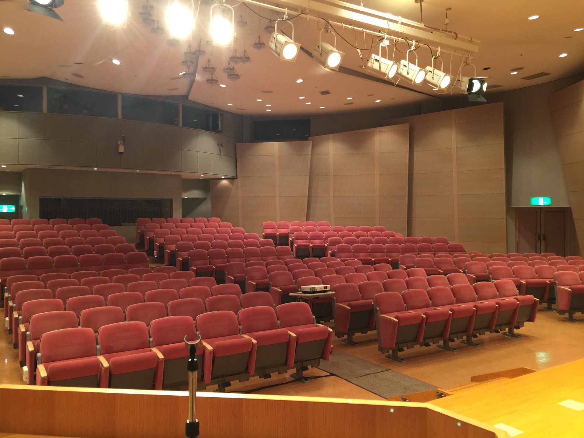 刈谷市産業振興センター会場