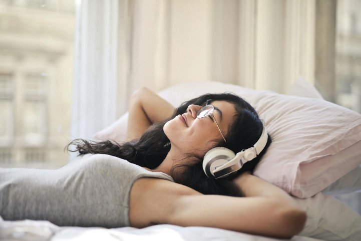 sleep meditation audio tracks
